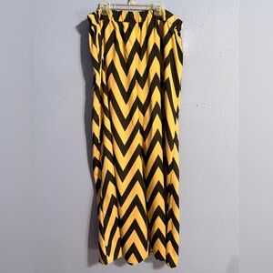 SWAK Beige and black  Chevron pants